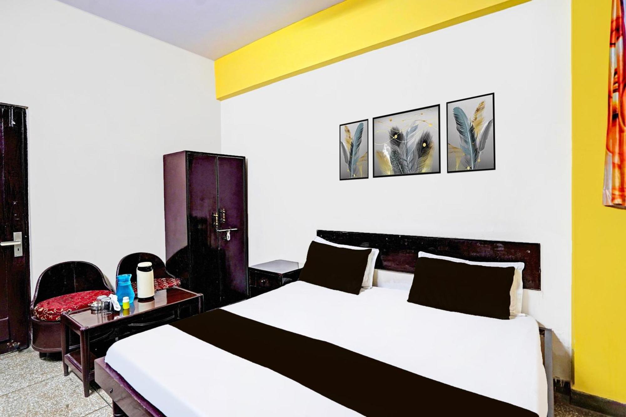 Hotel O Raj Mahal Kanpur Bagian luar foto